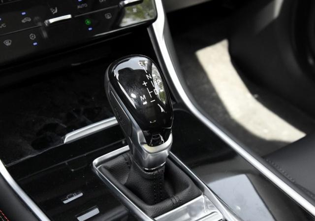 “中国制造”再接再厉，一箱油900Km，1.5T177马力，仅7万还安全