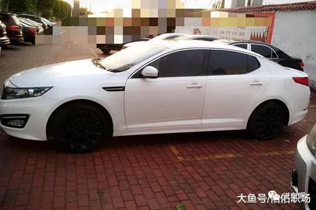 滴滴司机拿四部手机抢单，晒出收入傲言：年底全款提K5