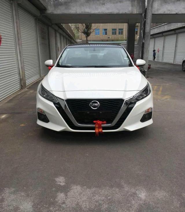 4月喜提日产天籁舒适版，分享提车价格和2个月的用车感受