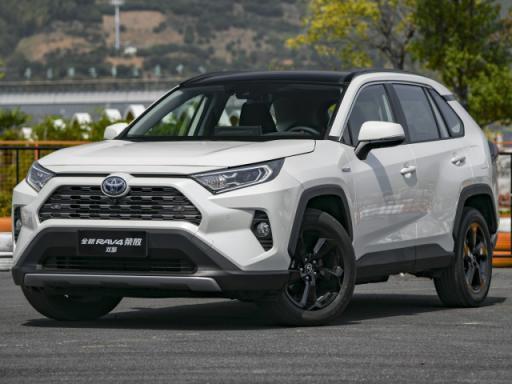 开了8个月途观，现在开RAV4荣放快6000公里了，车主：区别有点大