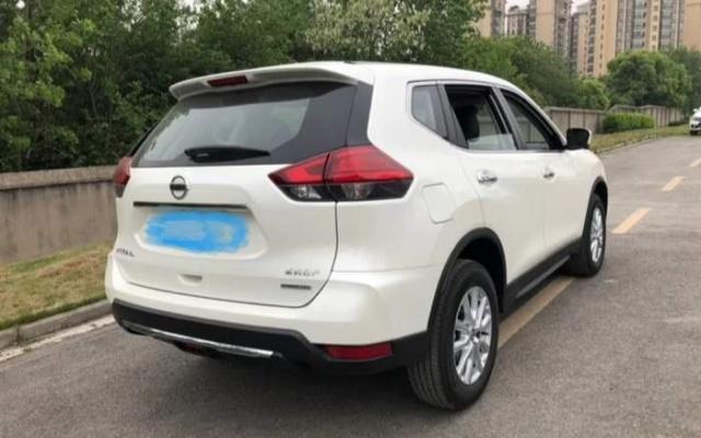 小伙花21万提了辆日产奇骏，驾驶6000公里后：油耗让人很意外