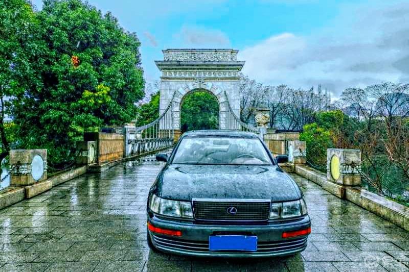 【老车日记】老而弥坚，内外双修，一代传奇——雷克萨斯LS400