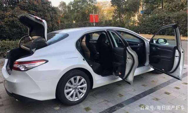花21万入手凯美瑞真的值吗？用车2460公里后，车主憋了几句话要说