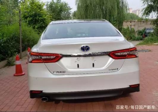 花21万入手凯美瑞真的值吗？用车2460公里后，车主憋了几句话要说
