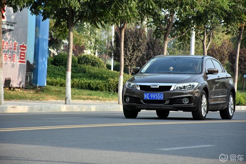 【陕西崛起】------试驾观致3都市SUV。小仙女给哥做模特。