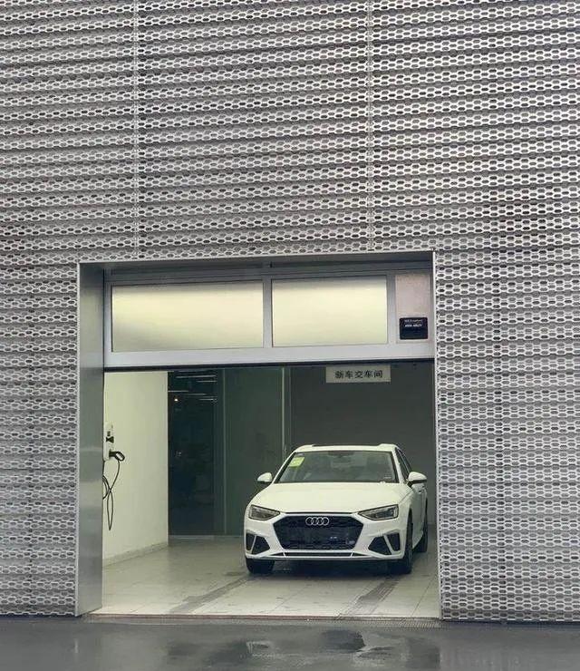 放弃亚洲龙提奥迪A4L，落地价261355元贵吗？看完就明白了