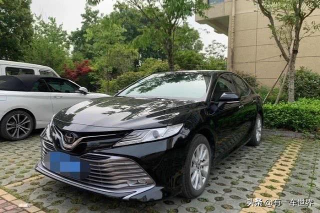 2.0L丰田凯美瑞豪华版提车记，大家看看我的价格买贵了吗？