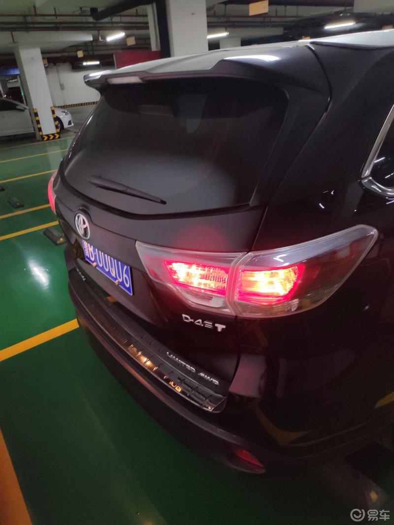【我和易车的故事】"易车20周年"生日快乐，青岛小哥送上祝福。