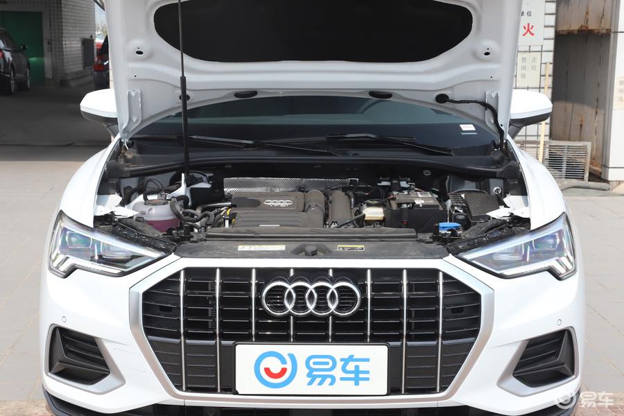 奥迪Q3智享版提车作业