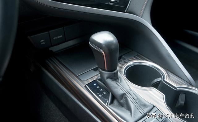 丰田最畅销的B级车，油耗4.1L，一公里3毛钱，月销16385辆