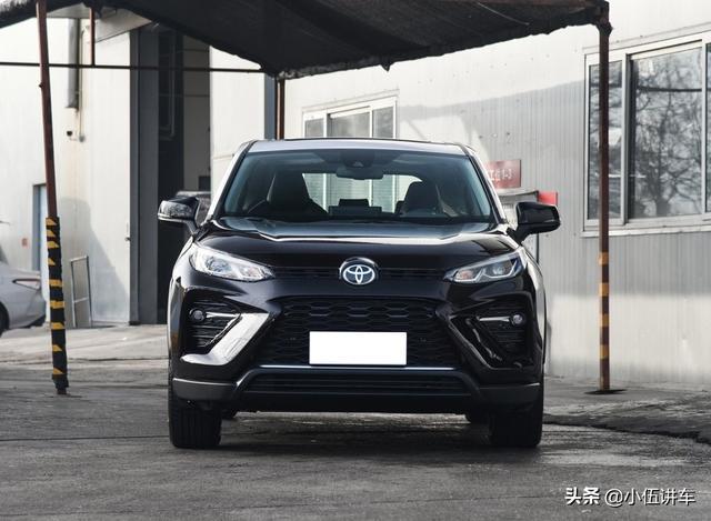 丰田又一“猛将”，号称“小汉兰达”，配2.5L+CVT，比皓影大气