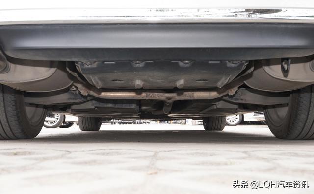 丰田最畅销的B级车，油耗4.1L，一公里3毛钱，月销16385辆