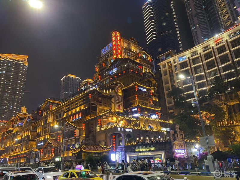 忙里偷闲，邂逅雾都