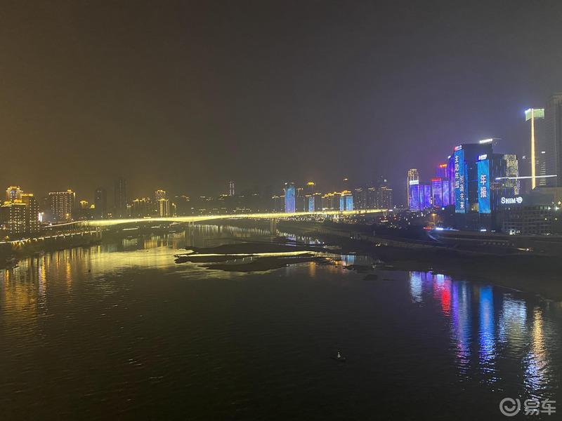 忙里偷闲，邂逅雾都