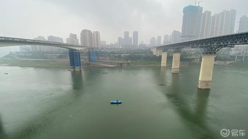 忙里偷闲，邂逅雾都