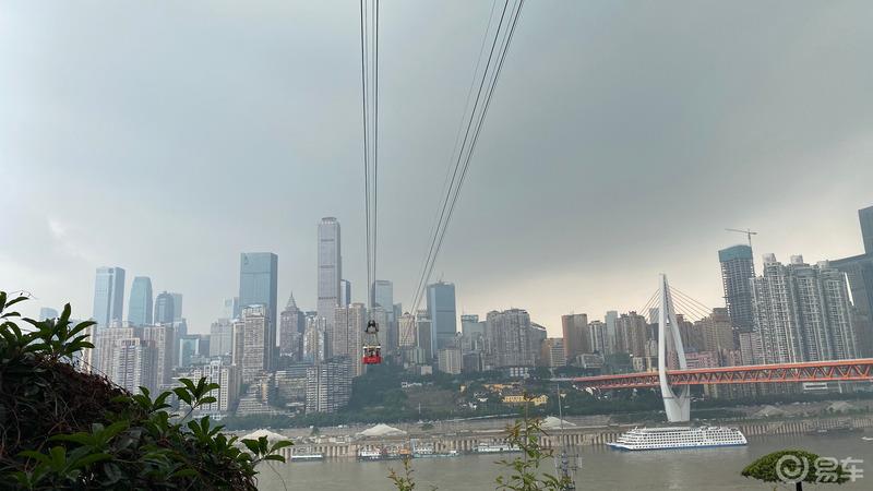 忙里偷闲，邂逅雾都