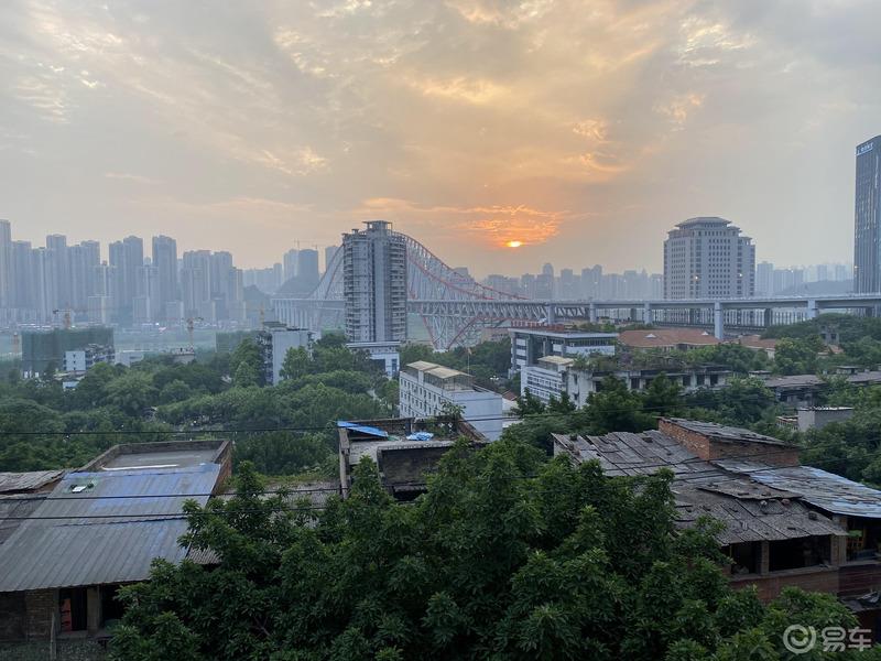 忙里偷闲，邂逅雾都