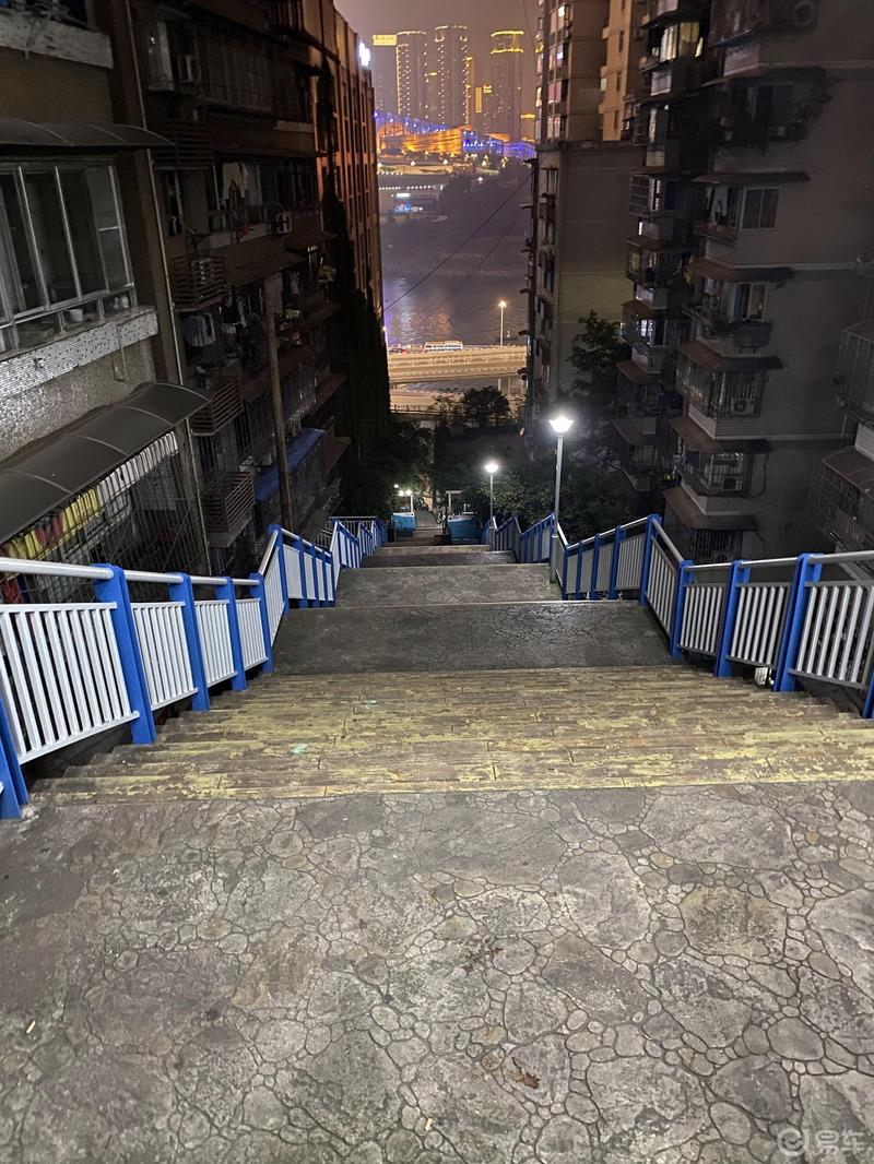 忙里偷闲，邂逅雾都