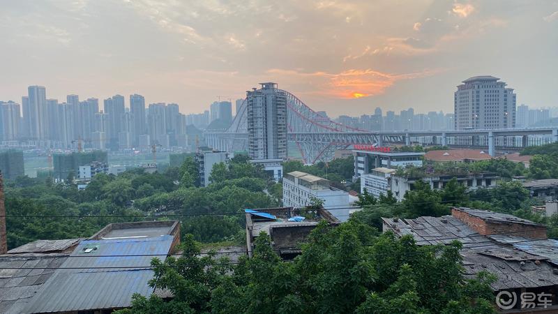 忙里偷闲，邂逅雾都