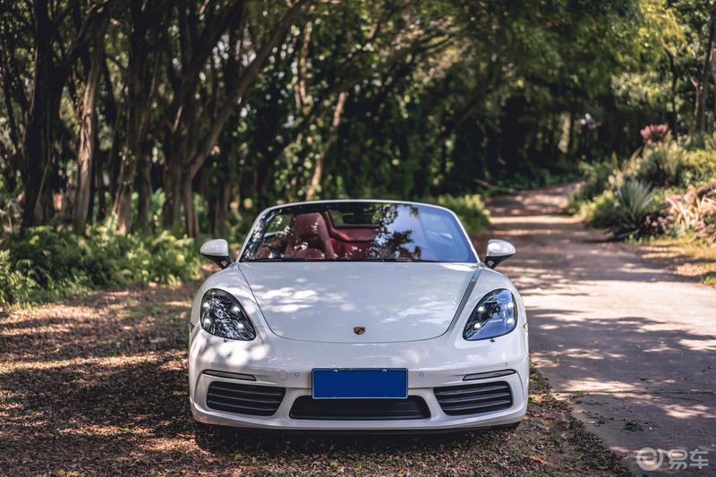 撩妹神器保时捷-718 Boxster，敞篷美女大长腿全都有！