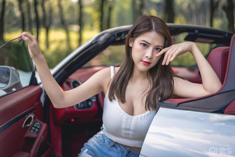 撩妹神器保时捷-718 Boxster，敞篷美女大长腿全都有！