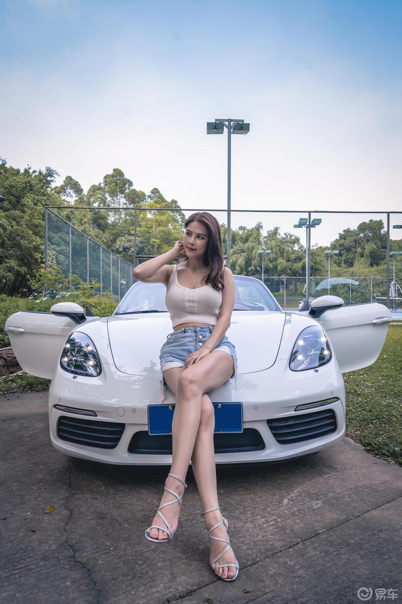撩妹神器保时捷-718 Boxster，敞篷美女大长腿全都有！
