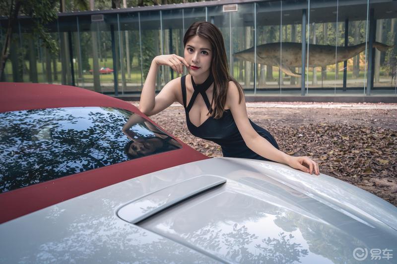 撩妹神器保时捷-718 Boxster，敞篷美女大长腿全都有！