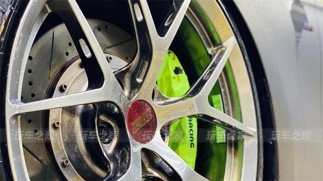 气动姿态和酒喷性能兼顾 这辆宝马3系就是暴力与美学的结合体