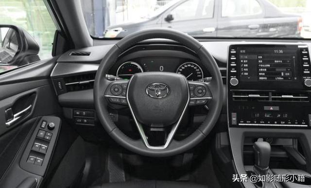 开了三年大众迈腾，再开丰田亚洲龙，车主：我只想说三个字