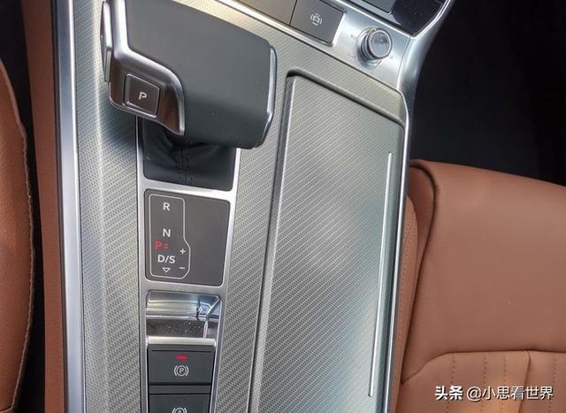 抢先看2020款奥迪A6L豪华智雅型提车用车感受 钙版到底值不值