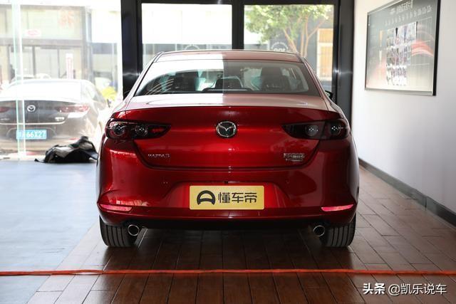 花14万买了一台马自达3昂克赛拉，车主开了1万公里后说出心里话