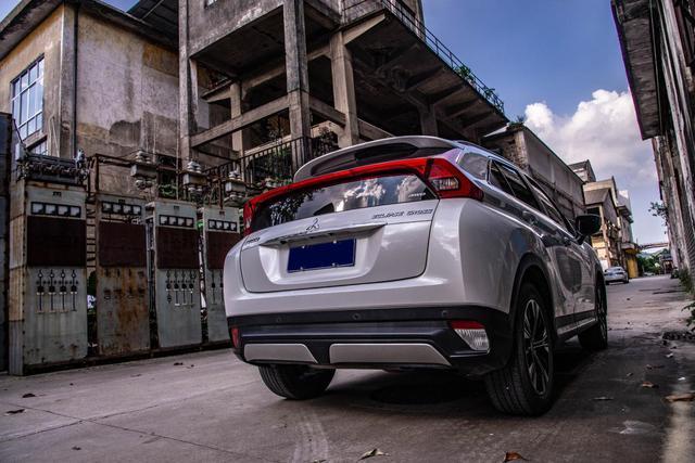 这日系SUV1.5T+250牛米，还配四驱，车主：动力劲、操控好