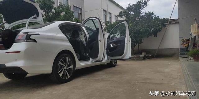 消耗品谈什么保值 有安全 操控 动力 空间就够了