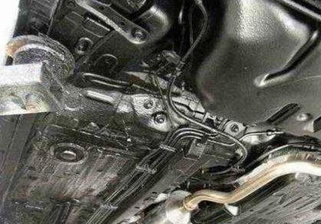 “伪”豪车露出马脚，提车2个月换3水泵，车主：8000处理