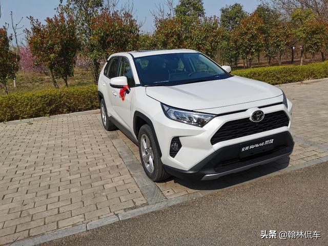 吉日提车RAV4荣放，再也不畏夏日酷暑