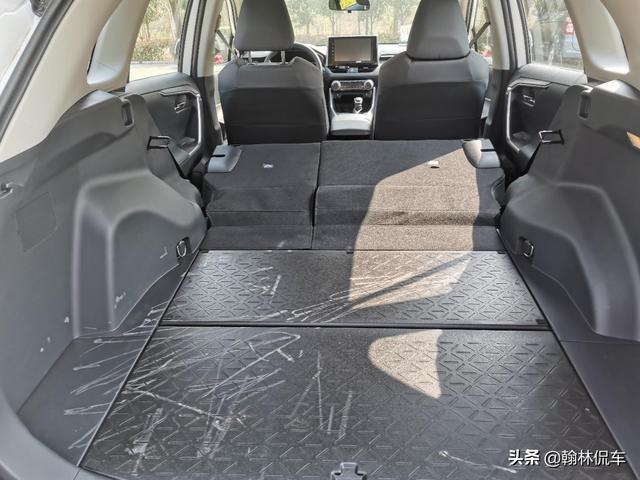 吉日提车RAV4荣放，再也不畏夏日酷暑
