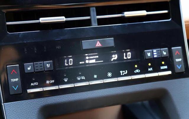 喜提新车—亚洲龙