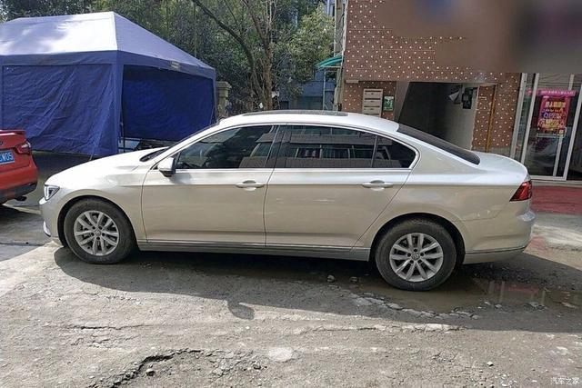 闲来无事与同事的迈腾对比之后来分享一下感受