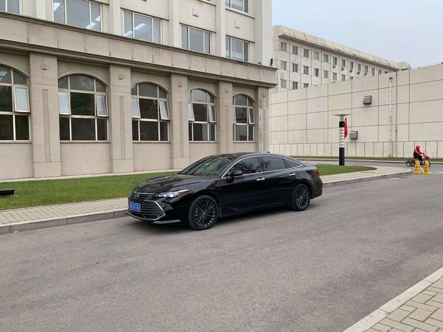 一汽丰田皇冠接班者-新一代亚洲龙