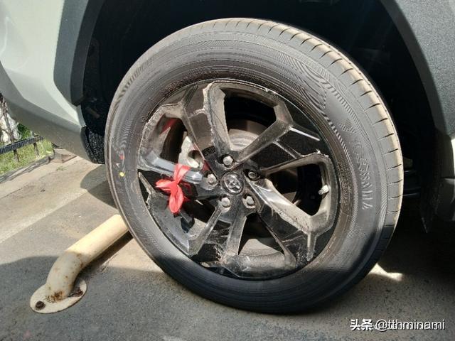 买了台性价比超高的荣放双擎