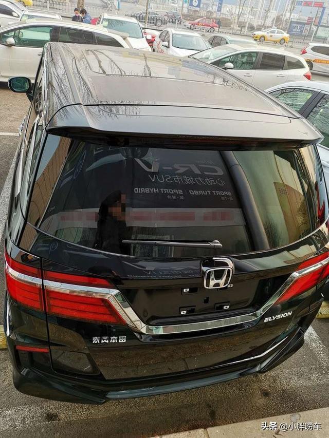向家人妥协提了本田艾力绅，满油行驶819KM，这个价格买贵了吗？
