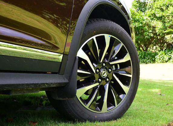 车主评风行T5L：空间大、智商高、油耗省的中型大7座SUV