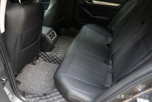 本田雅阁1.5T精英版提车记，好开省油，大家看看这价格不算贵吧？