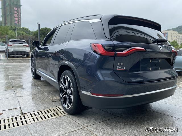 迟来的湖南首台南极星蓝辛巴签名版提车作业