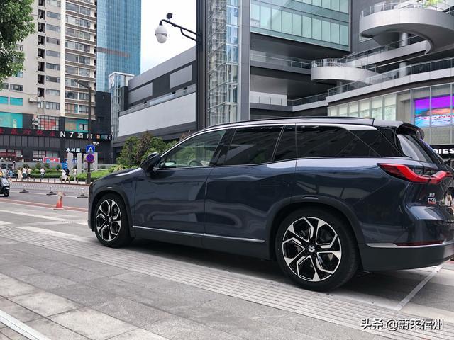 迟来的湖南首台南极星蓝辛巴签名版提车作业