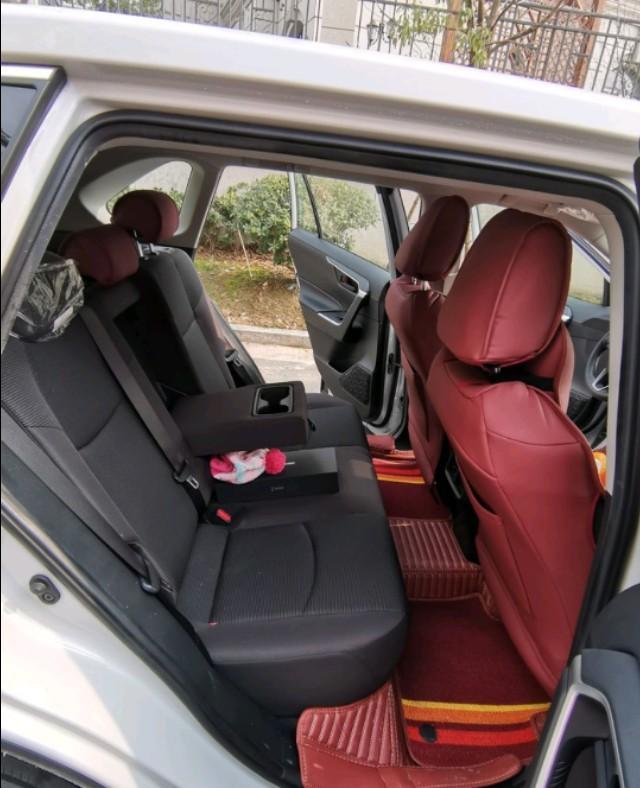 幸福来得太突然，23小伙喜提丰田RAV4，分享3000公里用车感受
