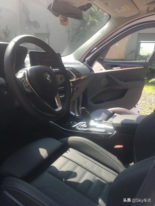 人生第一辆车，X3 28i成为她的白马王子，提车第一体验感受分享