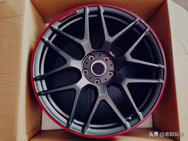 路上的“火柴盒”奔驰G63怎么那么多限量版？原来是这样