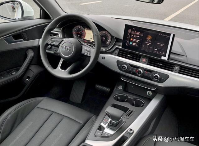 29.2万全款喜提奥迪A4L时尚致雅型，配置提升明显，这价买贵了吗