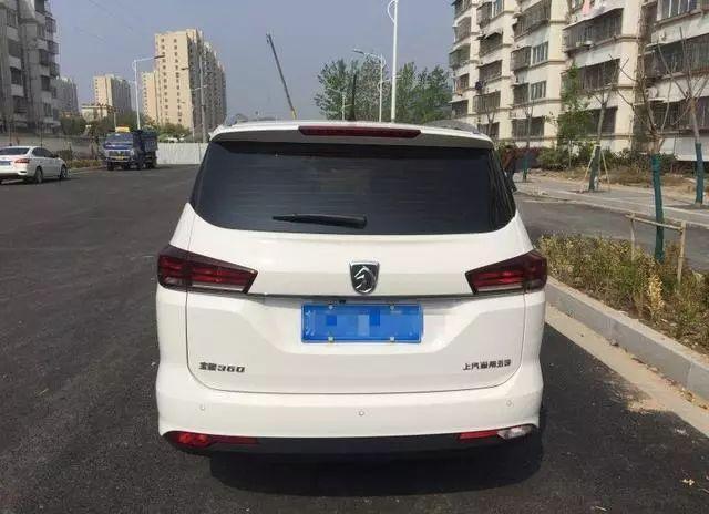 国产六座“变形金刚”，7万包落地，油耗成奇迹